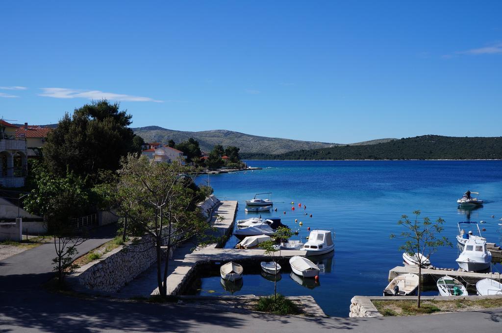 Zen Den Zaboric Apartment Bagian luar foto